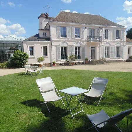 Clos Saint Nicolas 4*