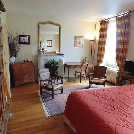 Clos Saint Nicolas 4*